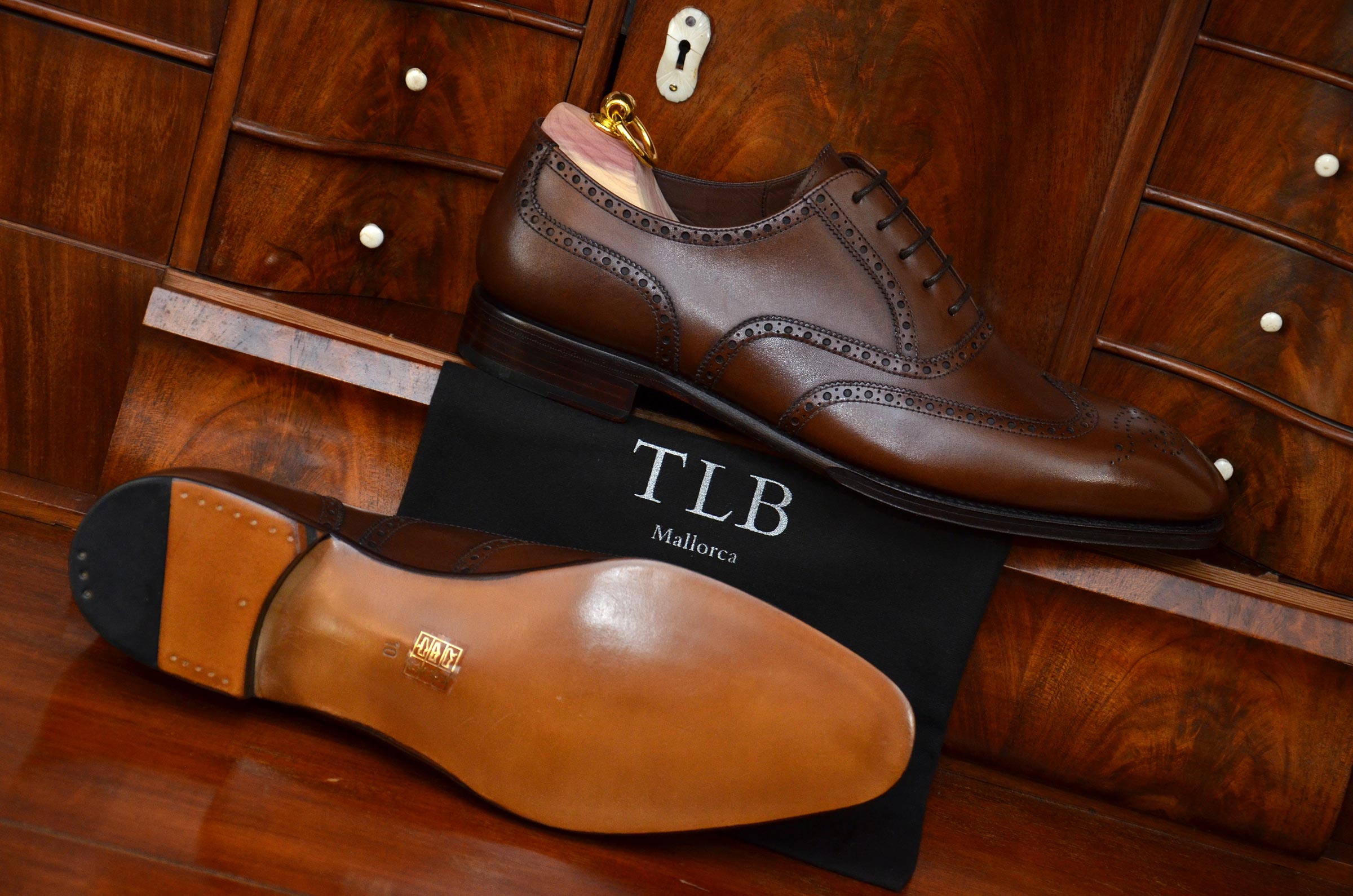 Leather dynamic leather sole and luxury full brogue shoes tlb mallorca