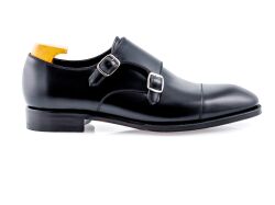 Eleganckie obuwie koloru czarnego. Szyte metodą goodyear welted z skórzaną podeszwą double monks black