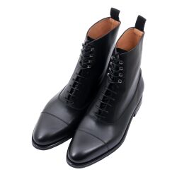 Klasyczne trzewiki męskie w kolorze czarnym. Idealne na zimę buty skórzane za kostkę.