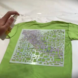 Preparat w mgiełce do wybielania tkanin miejscowo