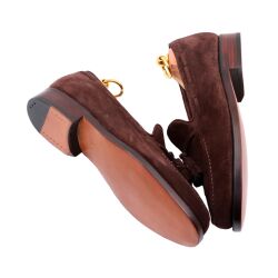 Brązowe zamszowe mokasyny TLB Mallorca Ethan 719 F – eleganckie loafersy męskie na skórzanej podeszwie.