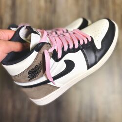 Pink jordan 1 on sale laces