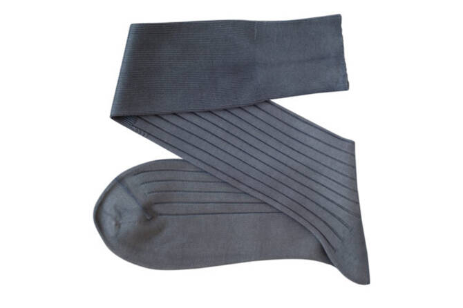 VICCEL / CELCHUK Knee Socks Solid Gray Cotton