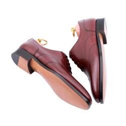 Bordowe skórzane  eleganckie stylowe buty klasyczne TLB Artista Vegano Burgundy typu brogues.