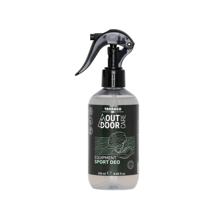 Equipment Sport Deo to szybki i skuteczny dezodorant w sprayu, stworzony z myślą o neutralizacji nieprzyjemnych zapachów z akcesoriów i sprzętu sportowego