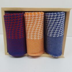 bawełniane skarpety męskie niebieskie w biała kratkę viccel houndstooth socks blue white