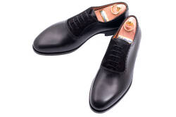 Czarne eleganckie stylowe buty z czarnym zamszem klasyczne Patine 77024 Starcalf Black Softy Black typu oxford.