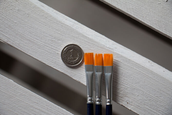 ELCO Brush Flat Golden Nylon 08