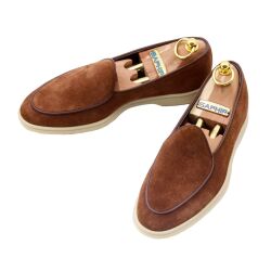 Brązowe zamszowe loafersy Yanko na gumowej podeszwie i kopycie sommelier. 