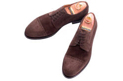 Wizytowe obuwie, obuwie garniturowe, buty do pracy, buty do biura, casual, smart casual, buty do garnituru, zamszowe derby, brązowy zamsz, klasyczne angielki