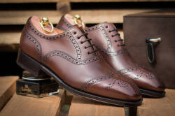 Ciemno brązowe eleganckie stylowe Ciemno brązowe buty klasyczne Yanko brogues cambridge marron 14780  typu brogues.