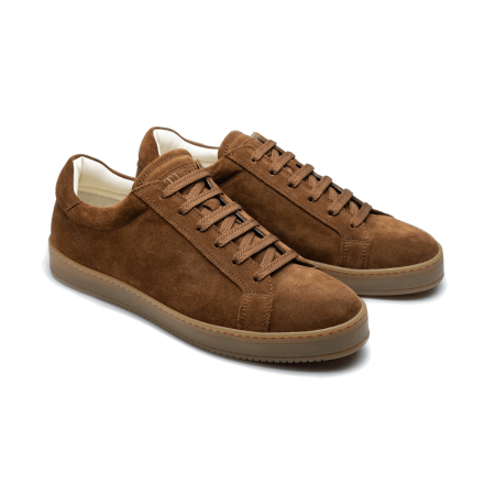 Eleganckie brązowe sneakersy męskie wykonane w manufakturze na Majorce – perfekcyjne połączenie rzemiosła, wygody i współczesnego designu.