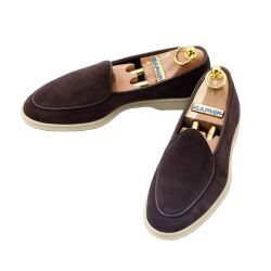 Brązowe zamszowe loafersy Yanko na gumowej podeszwie i kopycie sommelier. 